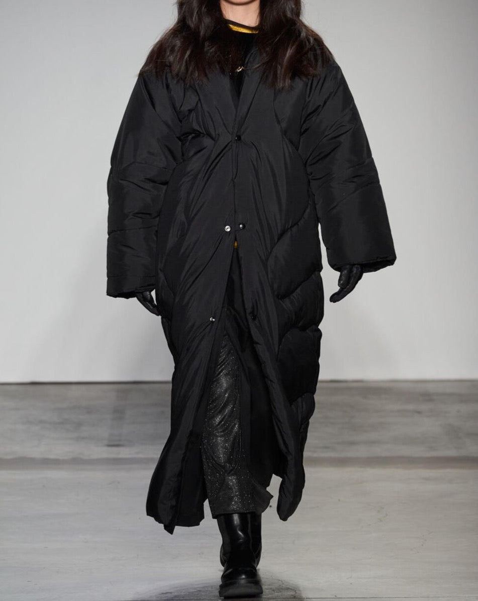 Black maxi puffer
